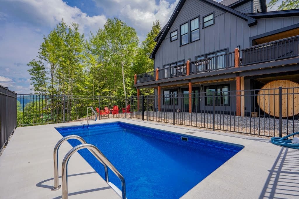 Blissful Getaways luxury home — photo 22